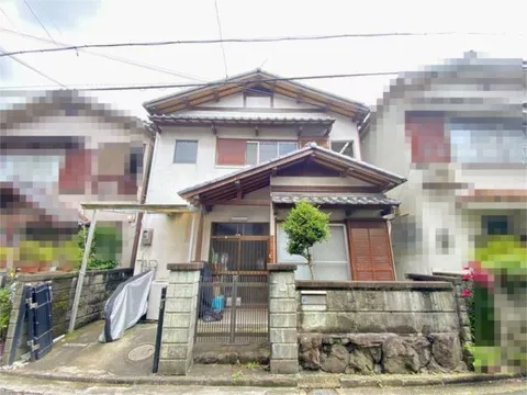 Yamato Koriyama City, Koizumi Town (Yamato Koizumi Station), 2-story, 5DK