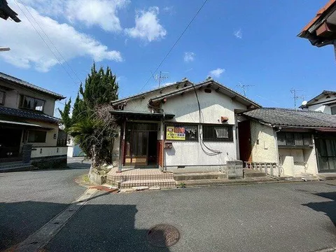 Nakama City, Iwase 3-chome (Nakama Station) Single-story building 3DK