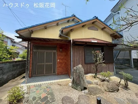 Ekibeta-cho, Higashi-Matsusaka Station 8 million yen