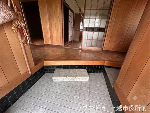 Joetsu City, Oaza Yotsujimachi (Takada Station), 2-story, 5DK - Image 3