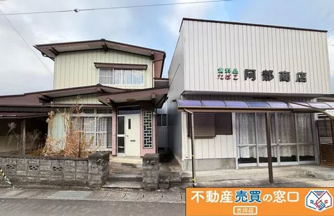 Tome-shi, Ishigoecho Nango Aza Tatemae (Ishigoe Sta.) 2F 8DK

2.3 million yen