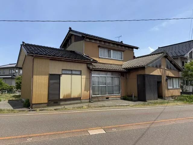 Kashiwazaki City, Oaza Yasuda (Yasuda Station) 2-story 5DK