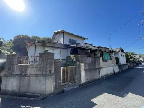 Maizuru City, Mori (Higashi-Maizuru Station) 2-story 6DK