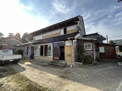 Shimonaka District, Nyuzan Town, Aoki, 2-story building, 6DK - 3.5 million yen