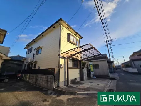 ● About 14 minutes on foot to JR Sone Station ● Some interior and exterior renovations completed