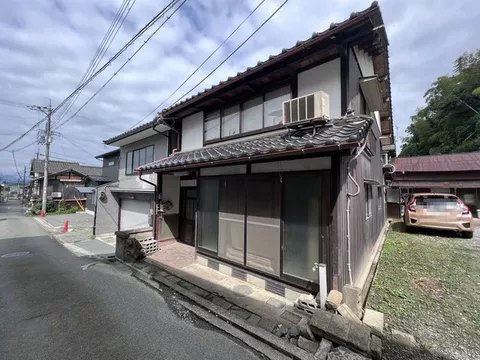 ■Old folk house with store. A life that feels historical■A special location close to ruins