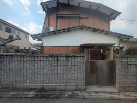 Takamatsu City, Takamatsu Town (Yashima Station) 2-story building 7DK