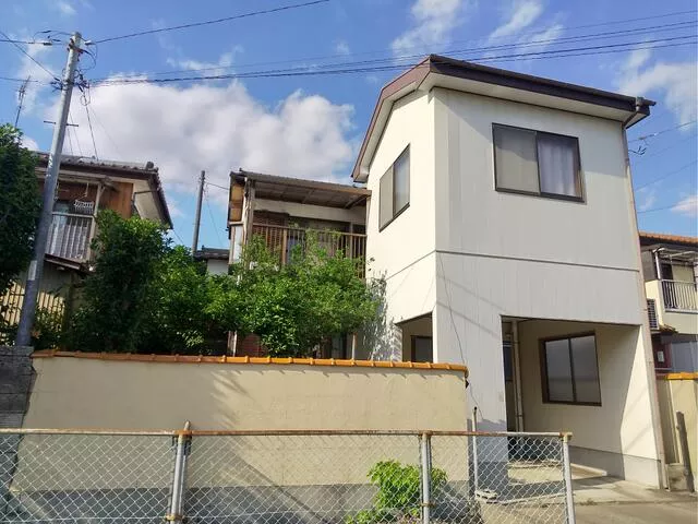 Kazo City, Kuge 4-chome (Hanazaki Station) 2-story building 5DK