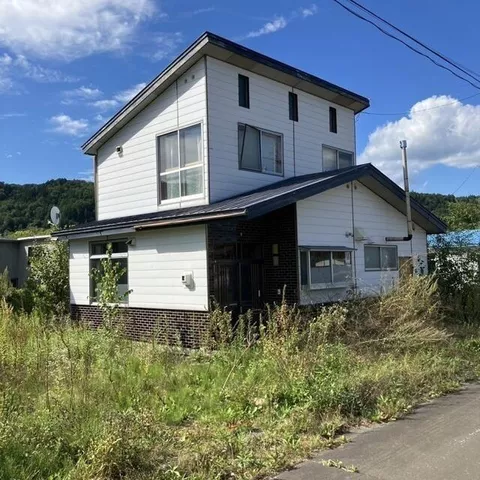 Aoi, Tsubetsu Town, Abashiri District (Bihoro Station) 2-story 3LDK