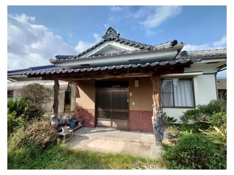 Oaza Shimauchi (Kyomachi Onsen Station) 7.9 million yen