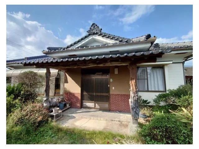 Oaza Shimauchi (Kyomachi Onsen Station) 7.9 million yen