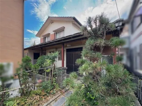 2F 7DK in Matsubaracho, Hikone-shi, Kanagawa

2F 7DK 4,500,000 yen
