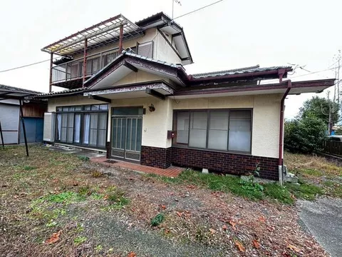 Kitaibaraki City, Otsucho Kitamachi 3-chome (Otsukou Station) 2-story building 6DK
