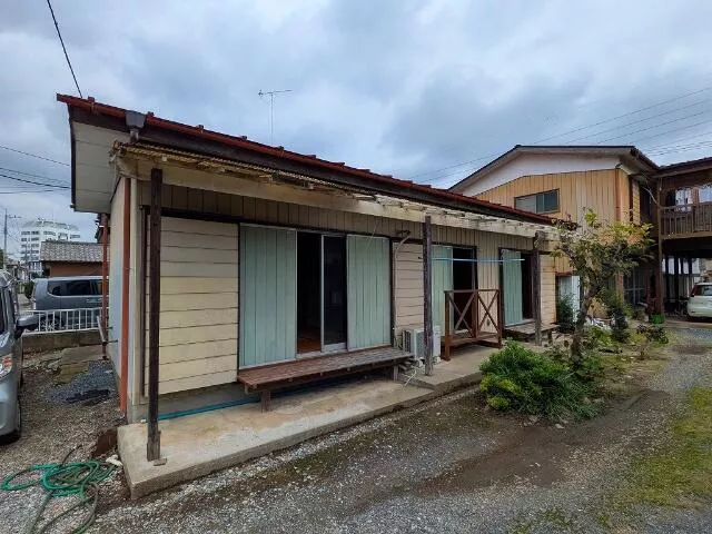 Oyama City, Kamiyama 1-chome (Oyama Station) Single-story building 3K