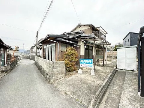 Used single-family home Bizen City Uraibe Detached House