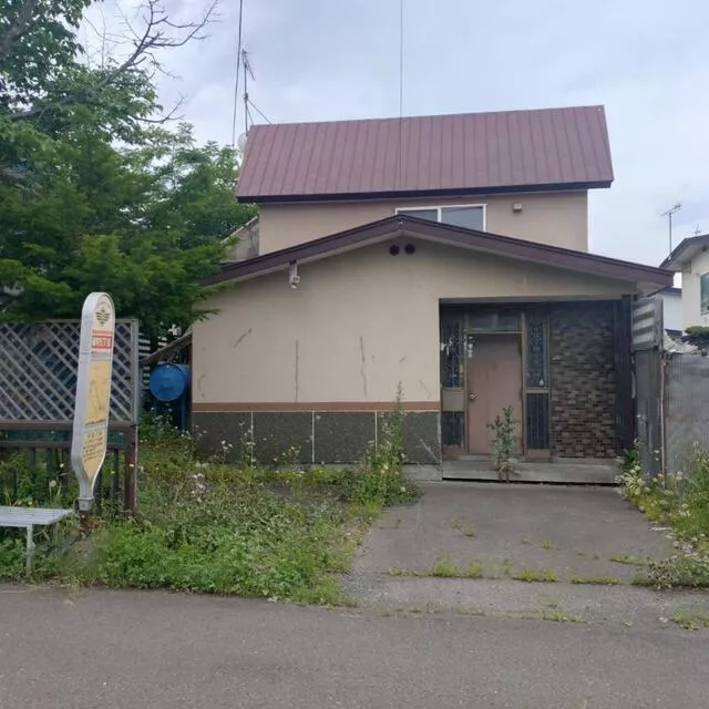 Monbetsu City, Midori-cho 5-chome, 2-story building, 5LDK