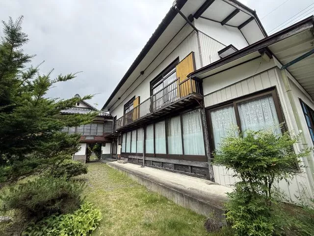 Tanogun Kanra Town, Oaza Ikari, 2-story building, 8DK