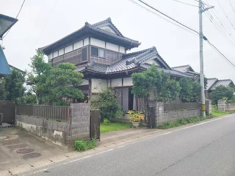 Higashi-Ibaraki County Ibaraki Town Oaza Kozuru (Mito Station) 2-story 6DK