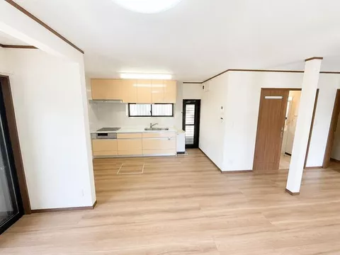 A renovated single-family home in a quiet residential area♪ - Image 2