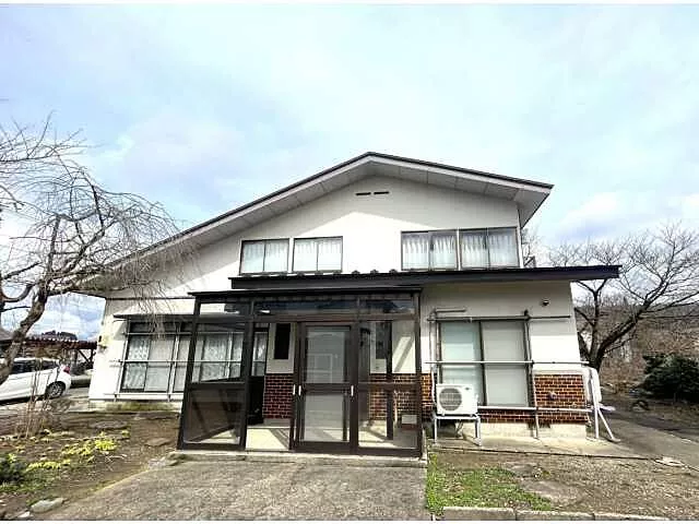 Used single-family home, Higashi Yuri Detached House