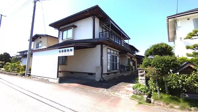 Tendo City, Oaza Kuramatsu Ko (Tendo Station), 2-story, 11LDK