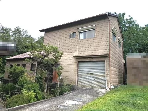 Oaza Usaka, Yoneyama (Sakabe Station) 8 million yen