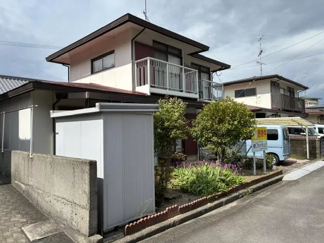 Shikoku Chuo City, Samukawa Town (Iyo-Samukawa Station) 2-story 4DK