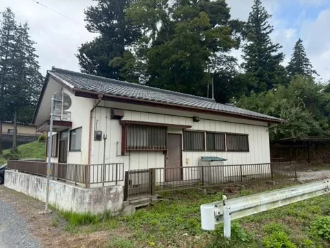 Isohara-cho, Kitaibaraki-city (Isohara Sta.) Single story house, 4DK

2,000,000 yen