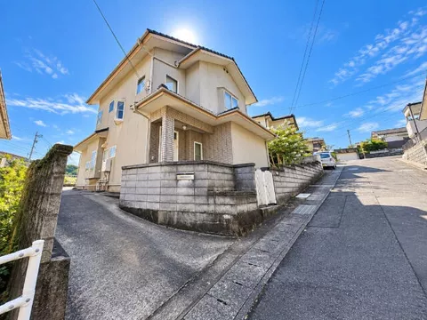 Nishisonogi District, Nagayo Town, Takadago (Michi-no-O Station) 2-story 5DK