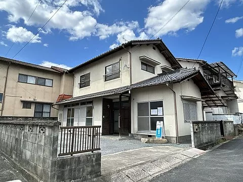 Used single-family home in Kaminocho, Tsuyama City