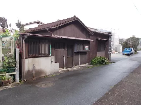 Kitakyushu City, Kokuraminami Ward, Yahata Town (Katano Station) Single-story building 2K