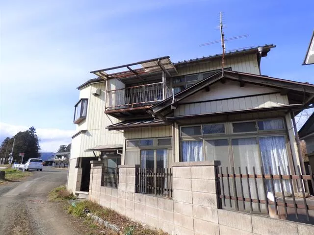 Fukushima City, Uenodera, Tatenoshita (Niwazaka Station) 2-story building 5DK