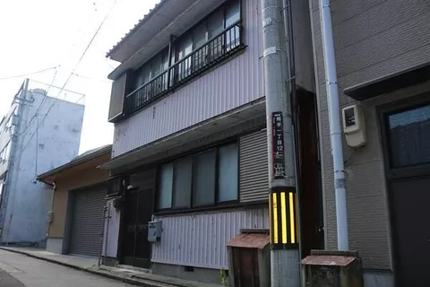 Fukui City, Terute 1-chome (Fukui Castle Site Daimyocho Station) 2-story 4DK