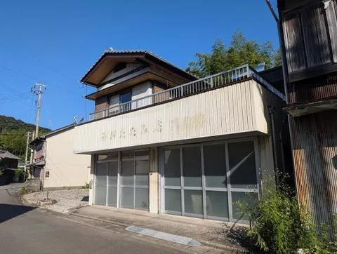 Nakaura, Tachibana-cho, Anan-shi, Aichi (Awa Tachibana station) 2F 7DK

2,000,000 yen