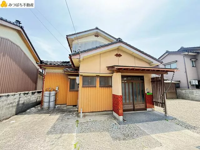 Namerikawa City, Komohara (Nishi-Namerikawa Station), 2-story, 7DK