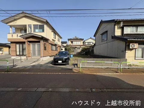 Itoigawa City, Oaza Teraji (Aomi Station) 2-story building 7DK