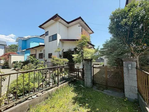 Ikoma, Minamiashigara City (Wadakawahara Station) 2-story building 4K