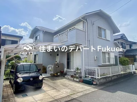 Kuwana City, Nagashima Town, Naka (Nagashima Station) 2-story building 4LDK
