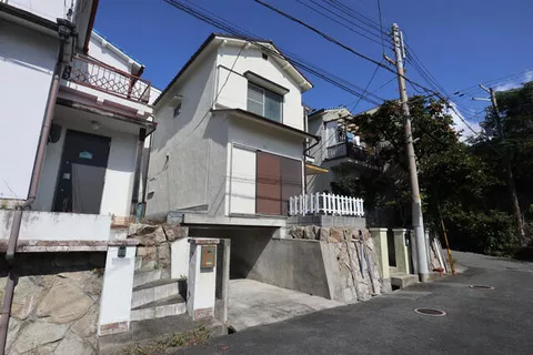 Takarazuka City, Hanayashiki Soen 2-chome (Hibarioka Hanayashiki Station), 2-story building, 3DK