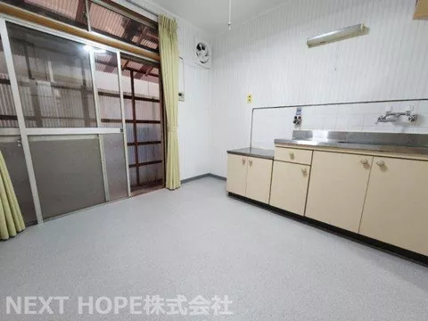 ◆ 3DK layout♪ ◆ The interior is beautiful♪ ◆ Can be lived in as is or renovated♪