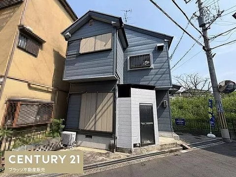 Used single-family home, Keihan Katano Line, Katano City Station, 7 minutes on foot