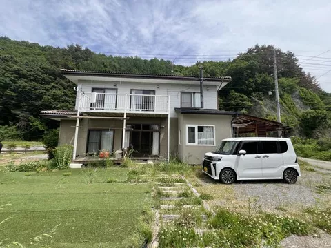 Minami-Saku District, Sakuhoku Town, Oaza Umase (Umase Station) 2-story 6LDK