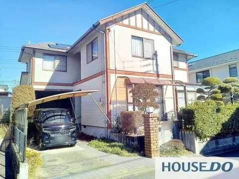 17 minutes by car to Arakawaoki Station! Spacious 4SLDK! Open year-round, so you can view it now♪