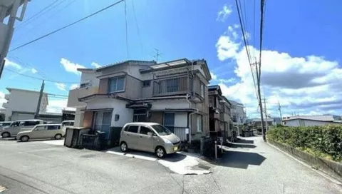 Kochi City, Kanda (Asahimachi 1-chome Station) 2-story building 4DK