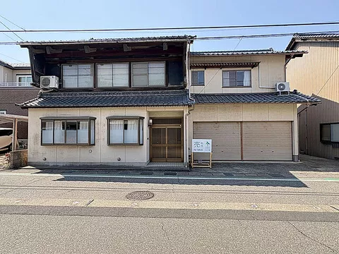 Used single-family home, 9-minute walk from Fukui Railway Fukutake Line, Mizuochi Station