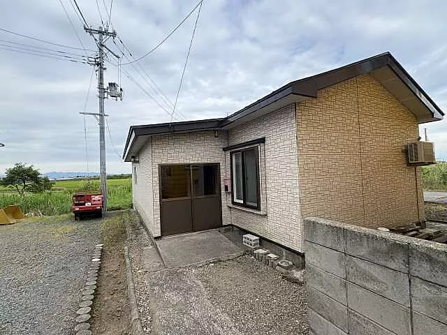 Used single-family home in Tsugaru City, wooden structure, Nomiya property