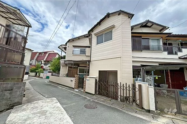 Used terrace house, Itami City, Noma 8-chome, terrace house