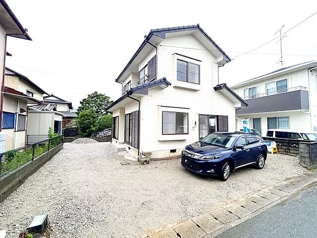 Used single-family home in Fukuda, Iwata City