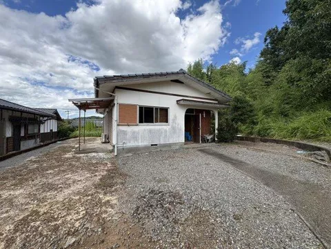Kamimashiki District, Kosa Town, Oaza Hayakawa (Kengun Town Station) single-story building 3LDK