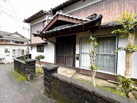 Ureshino City, Ureshino Town, Oaza Yoshida (Hizen-Hama Station), 2-story building, 8DK